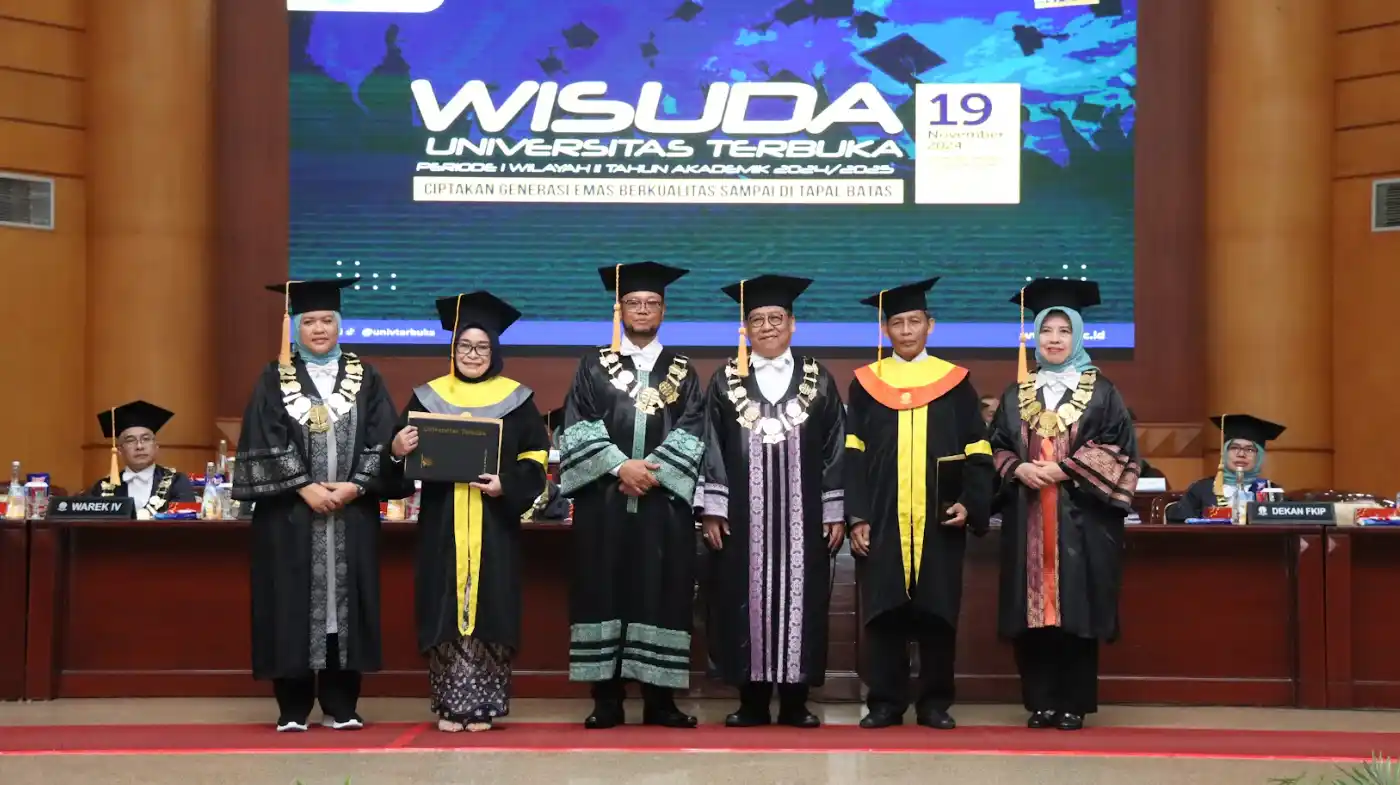 wisuda ut